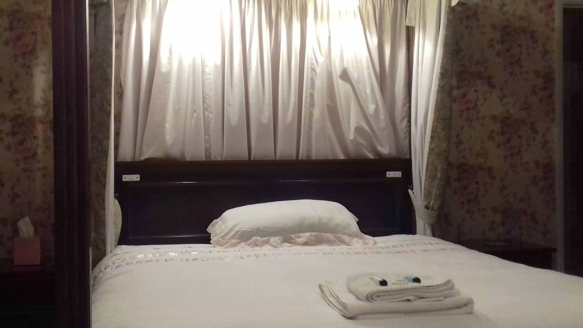 Hotel The Russet House King's Lynn Esterno foto